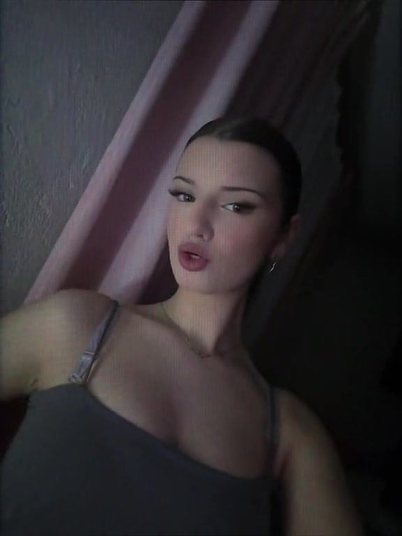@nikolovskaaa
