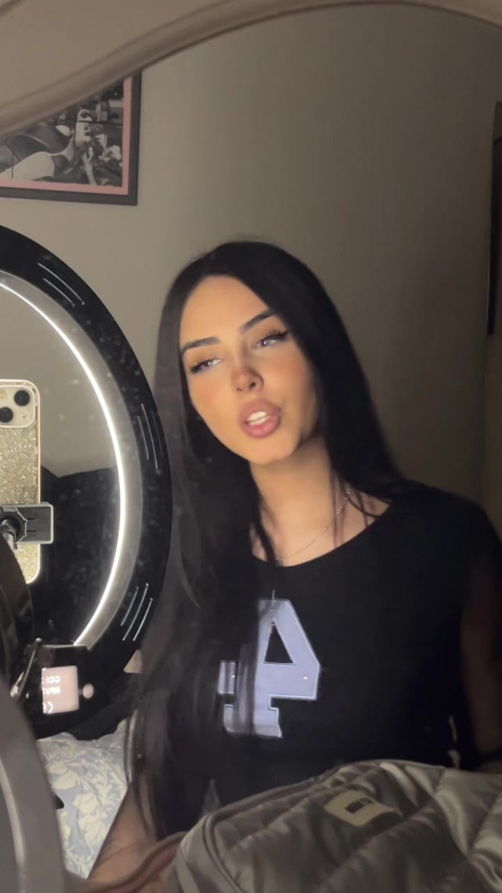 @adarivers_