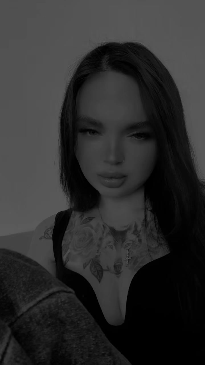 @Лёля🦋