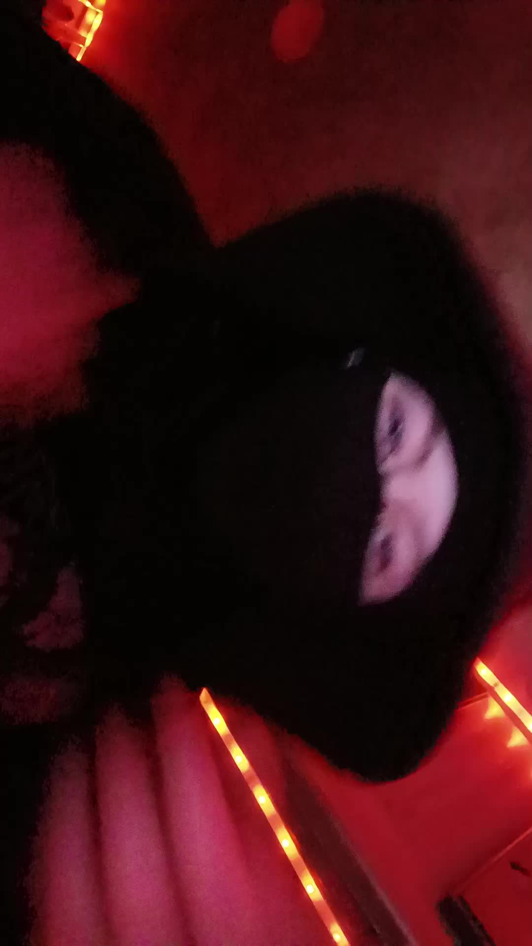 @†+✝+ 𝕳𝖊𝖑𝖑𝕳𝖔𝖚𝖓𝖉 +✝+†