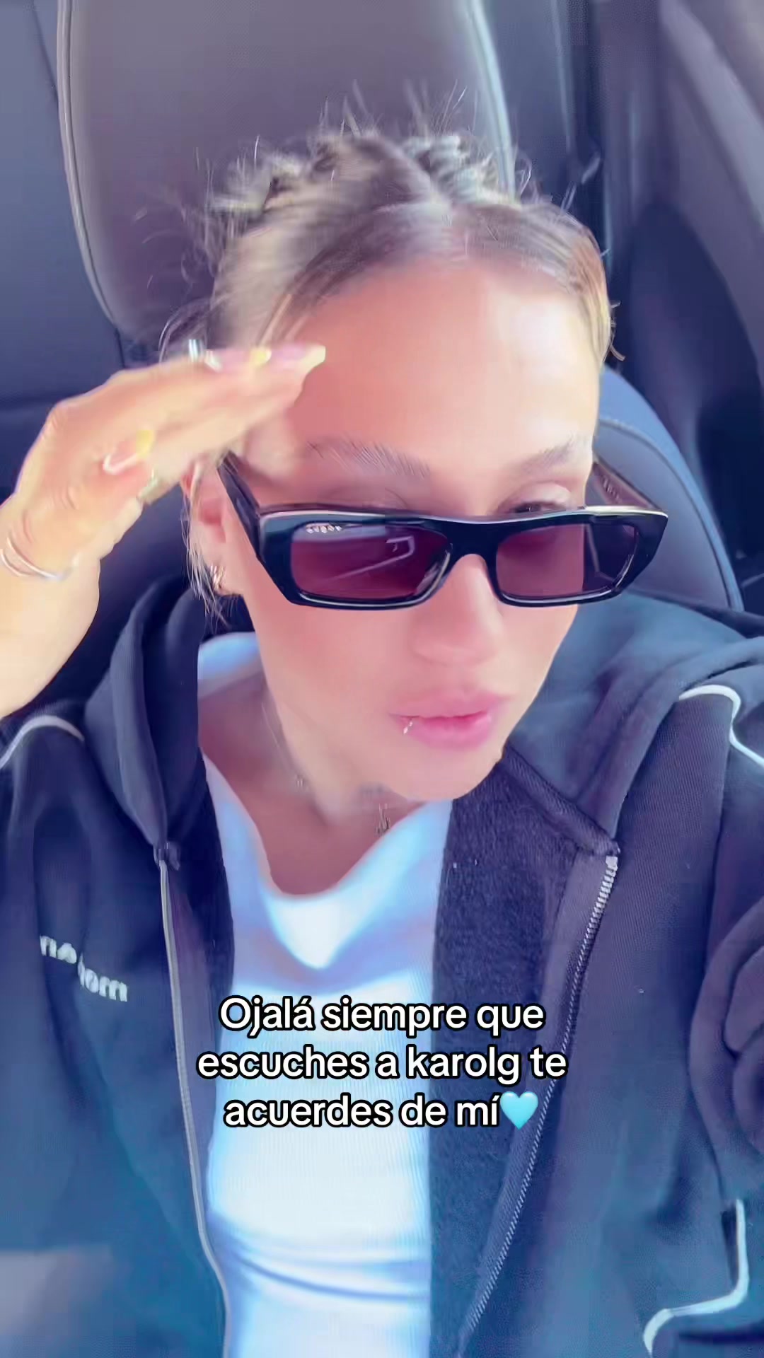 @Yessi Ramírez 🦋