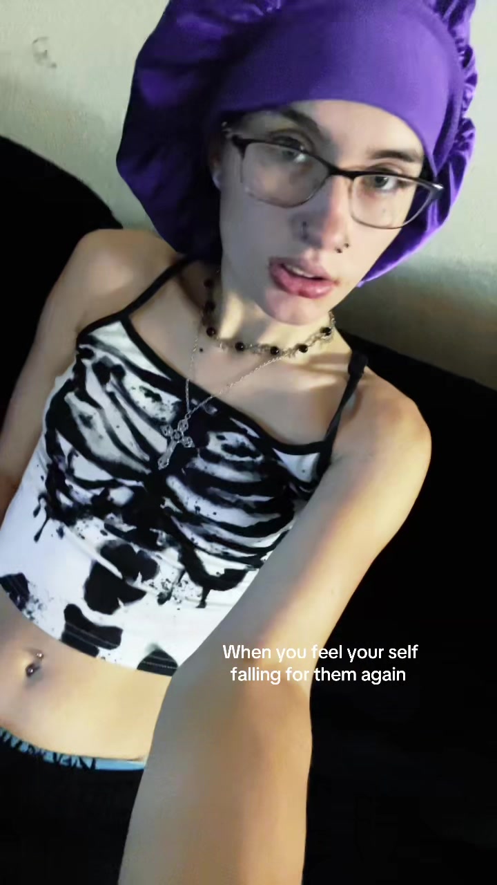 @lil.ghost.girl.bk