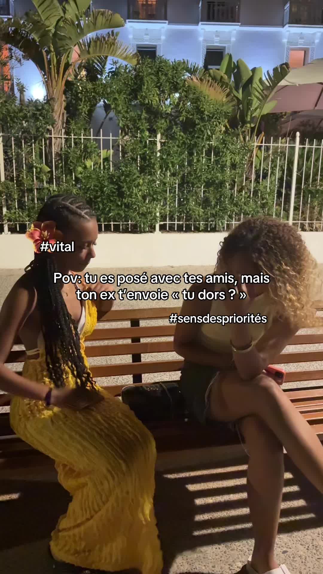 @M é l i 🍭