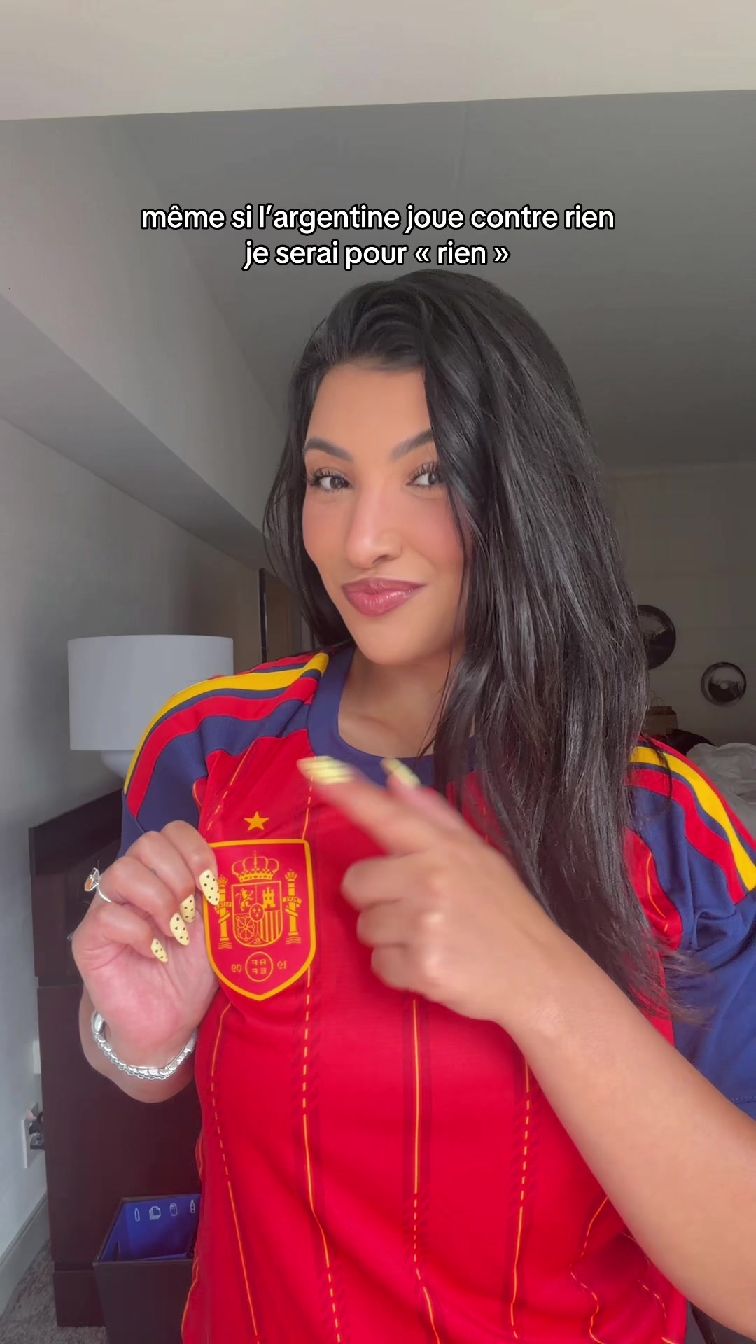 @Nourh&egrave;ne
