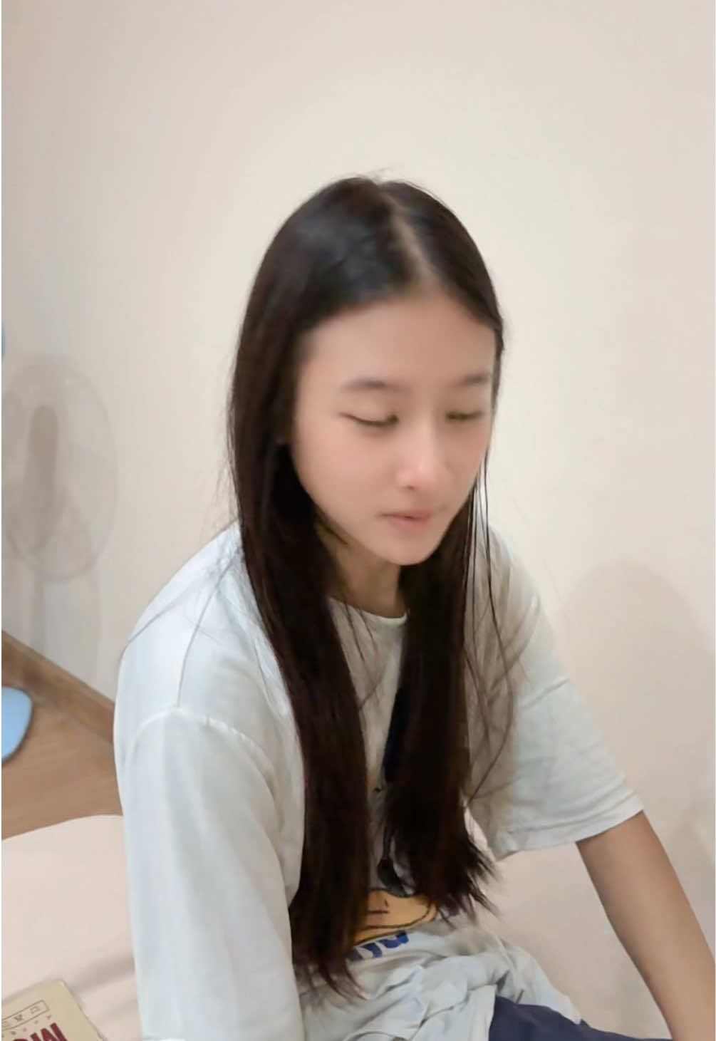@Bee