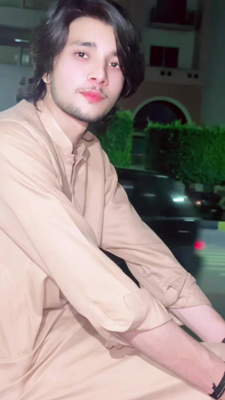 @KHURRAM_NIAZI_1313💔