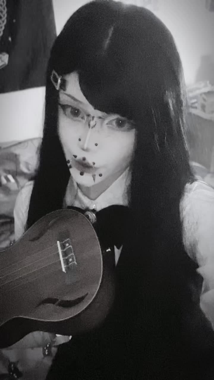 @ananac_ ˶o̴̶̷᷄‸o̴̶̷̥᷅˶