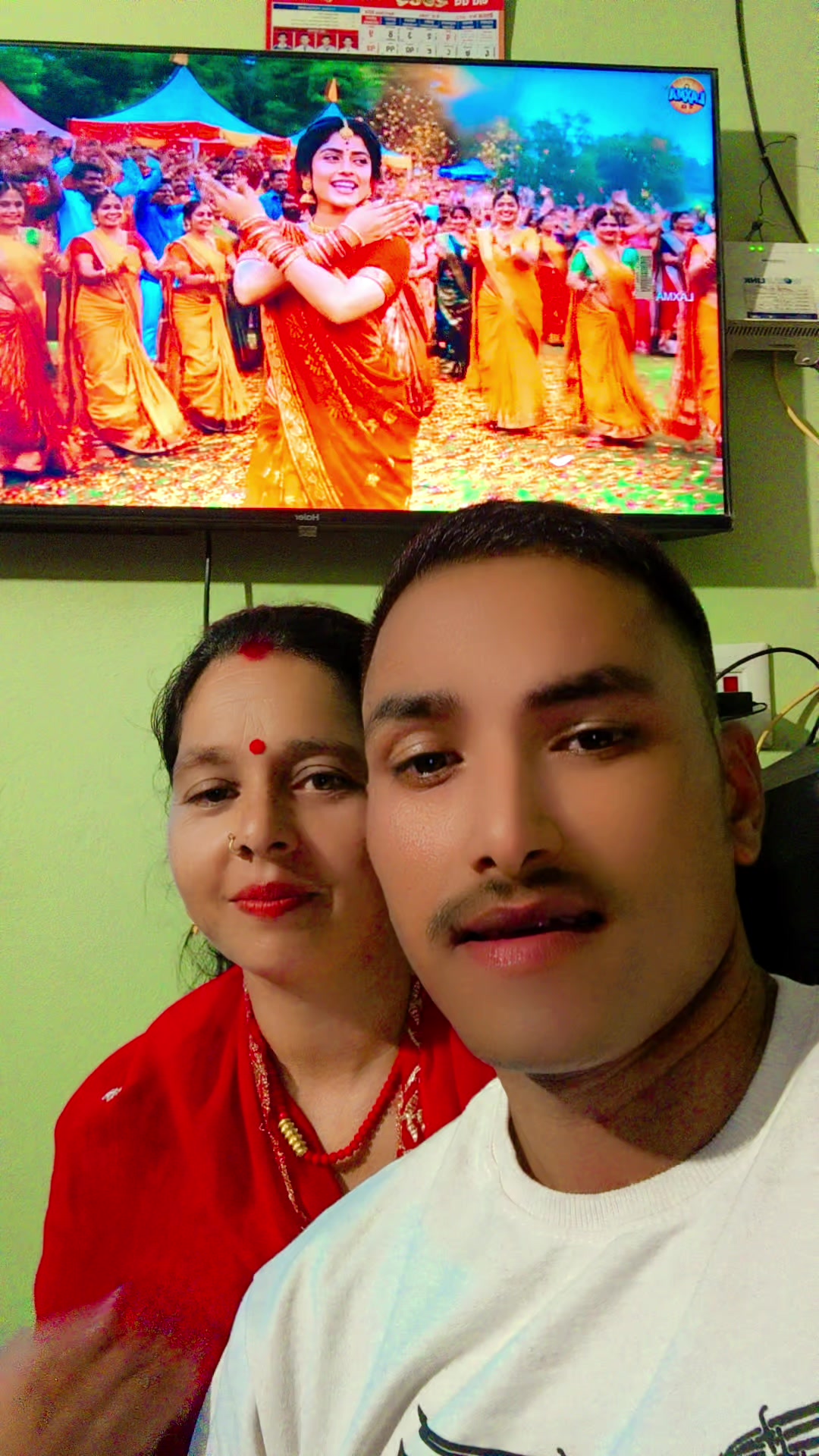 @आमाको कान्छो छोरा ठकुरी राजा💋