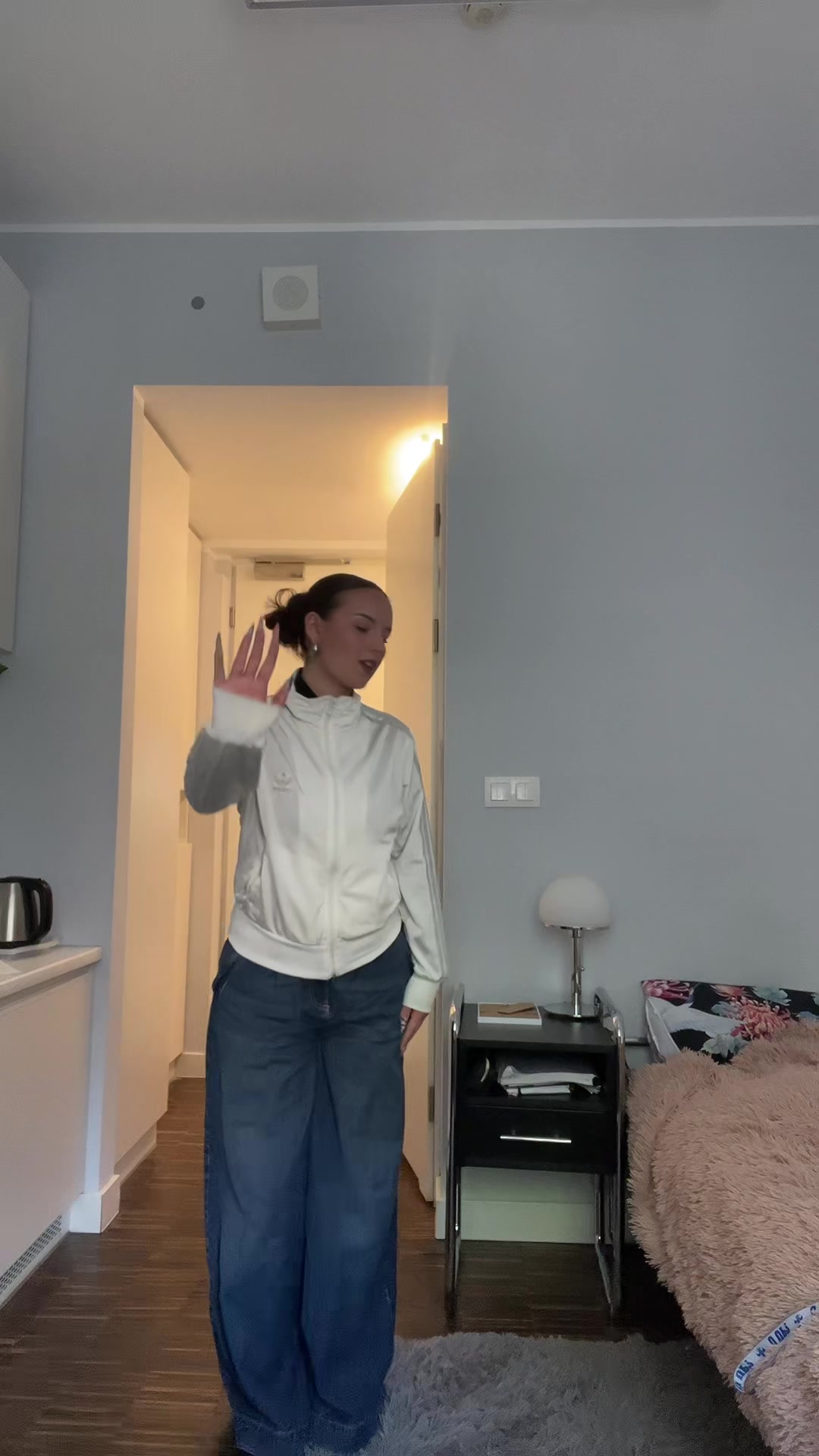 @estrobaa