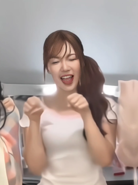 @𝘼𝙢𝙯𝙯𝙧𝙞𝙣𝙚`ʄʏʀ🍀