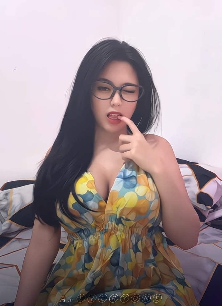 @𝙰 𝔁 Ⓔⓥⓔⓡⓨⓞⓝⓔ