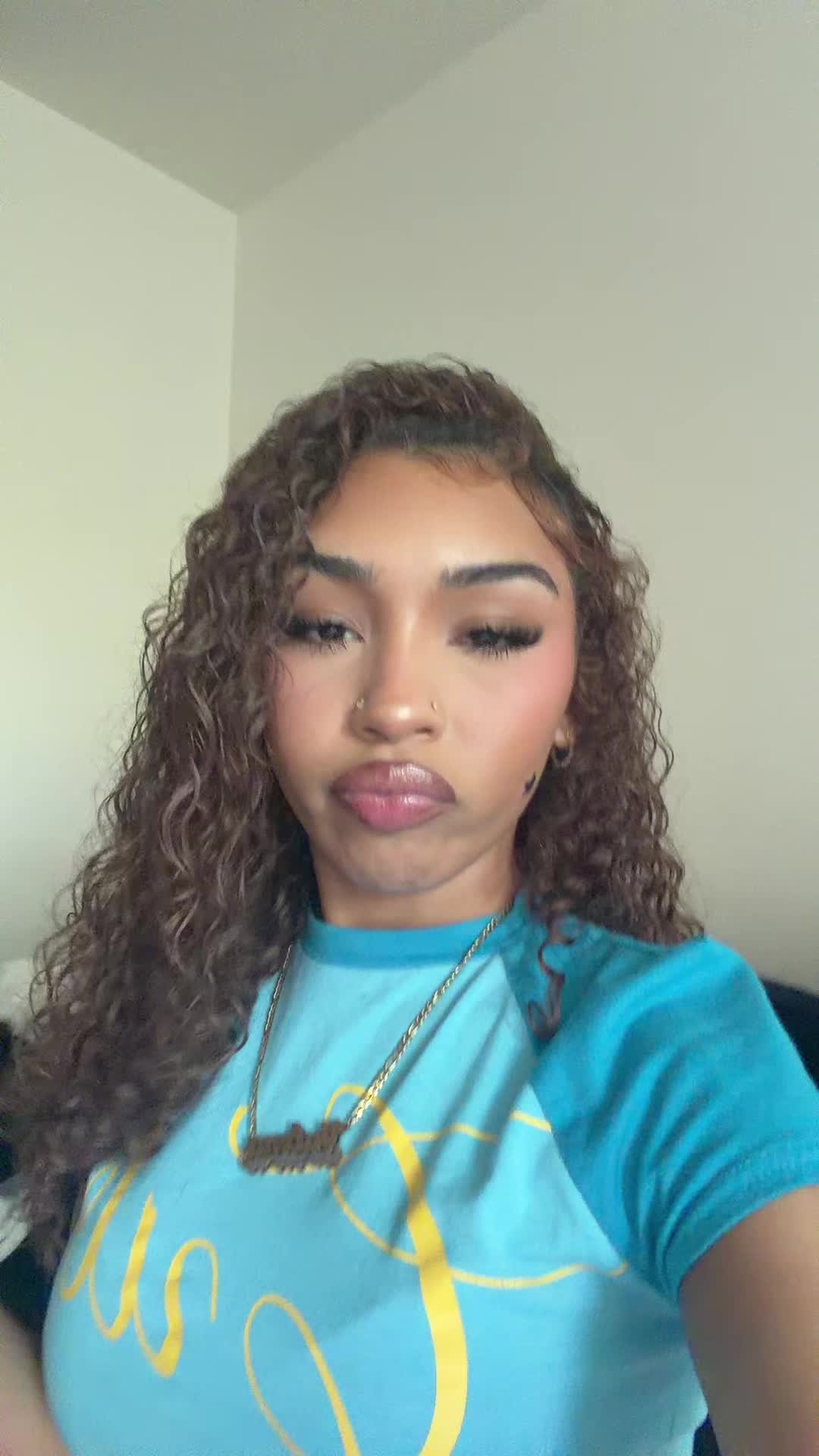 @Lena