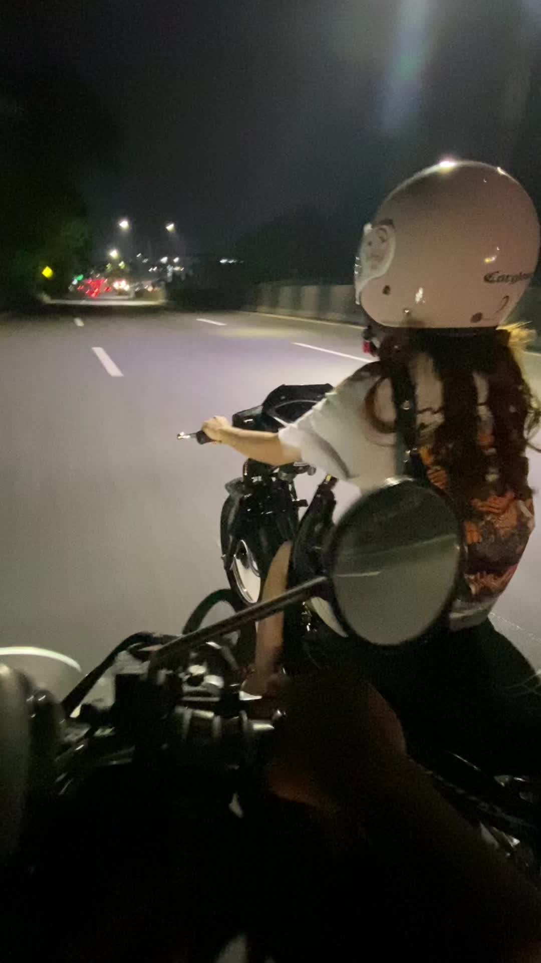 @Yogi Tri