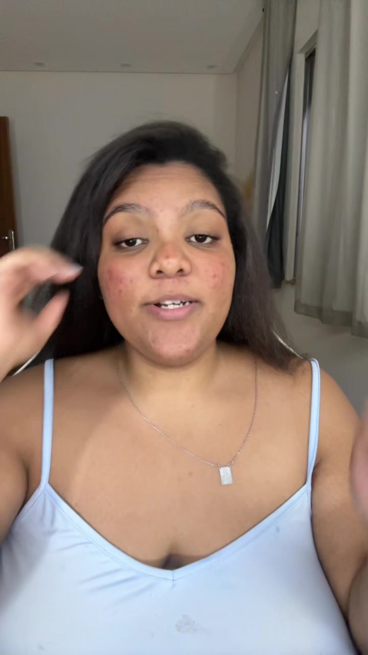 @Carolaine 🌺