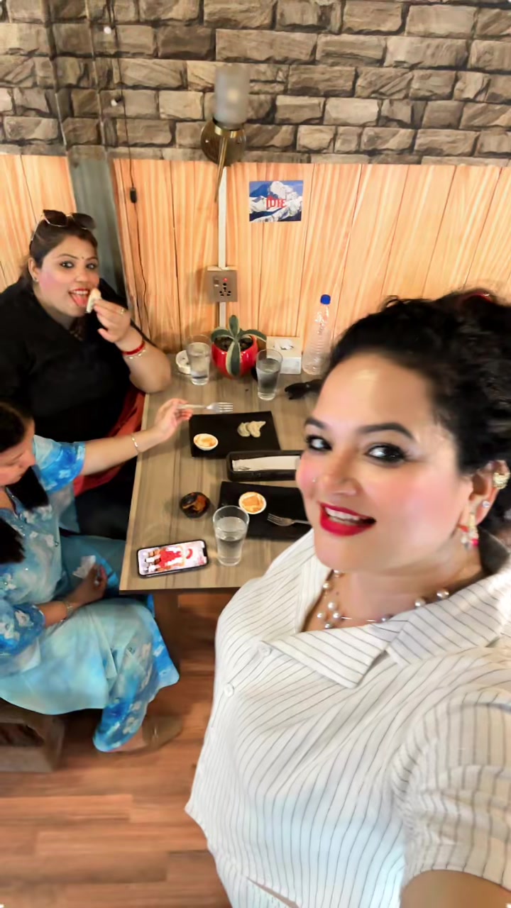 @ЁЯз┐Divya thakuri ЁЯз┐( designer )