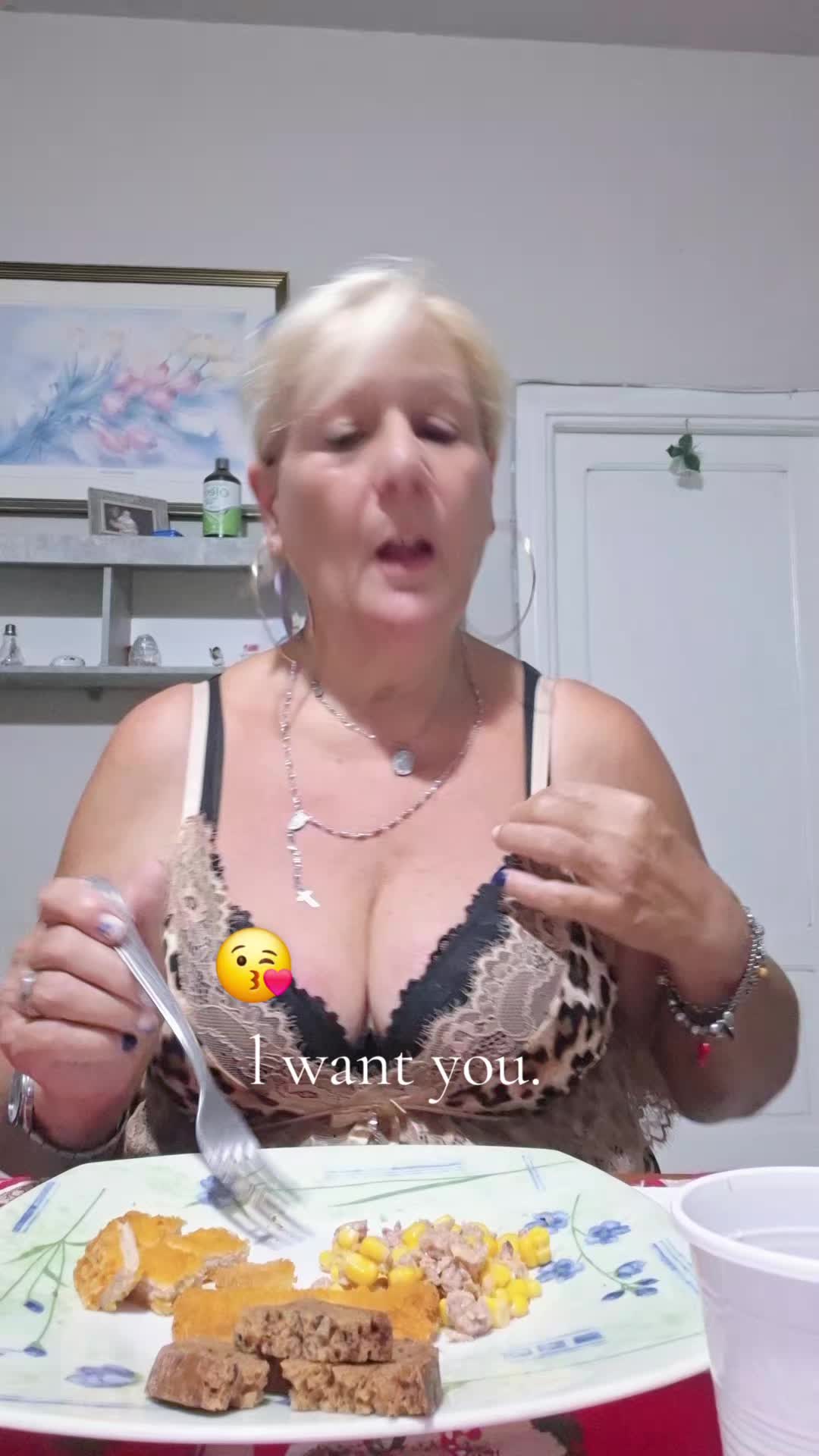 @angela
