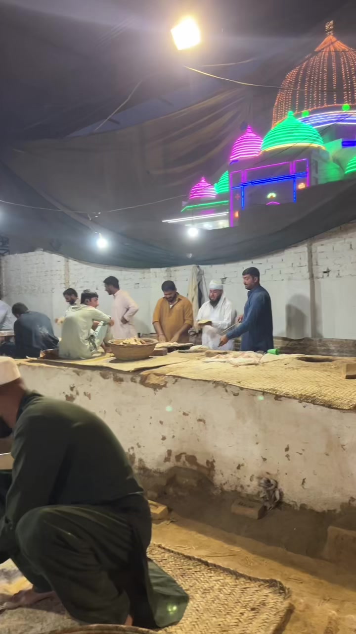 @خادم گھمکول شریف🌹🌹