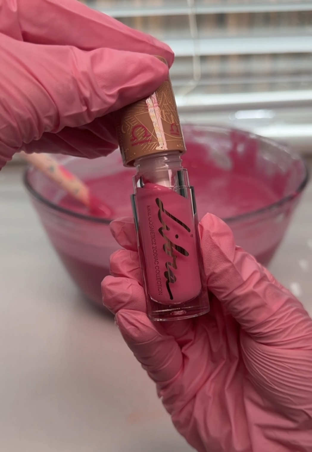 @Kikiz Cosmeticz