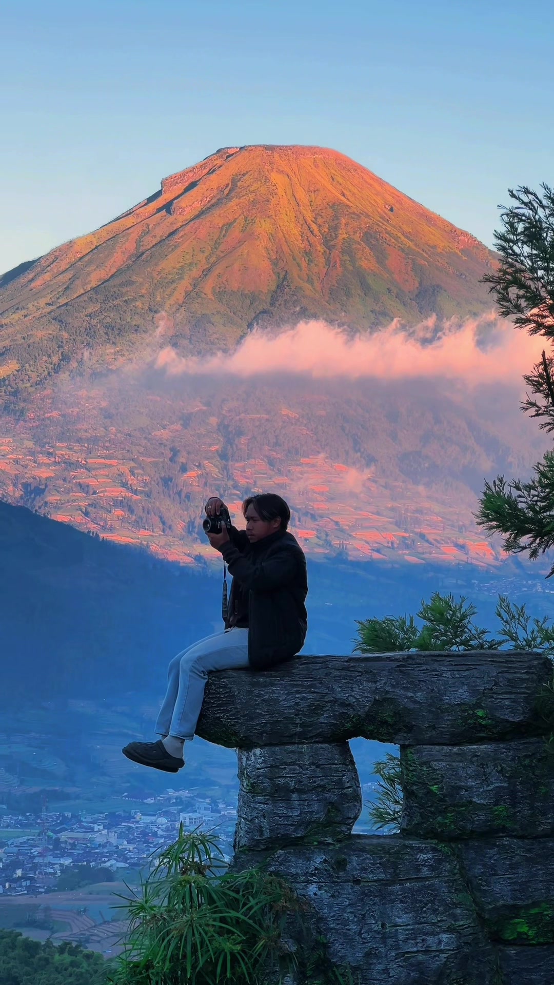 @RESORT & VILLA PINTU LANGIT