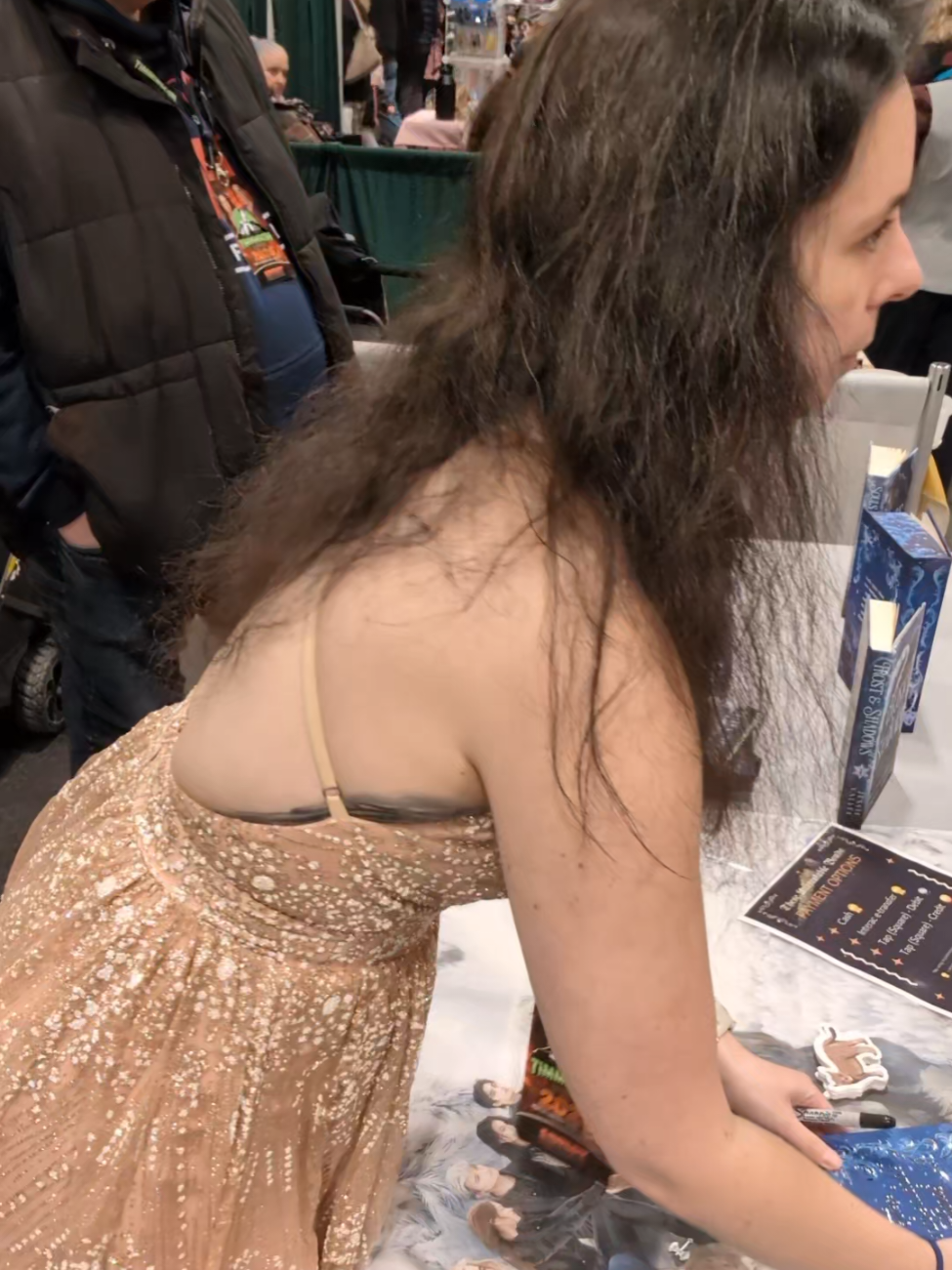 @Jessie 🇨🇦 Fantasy Author 📖