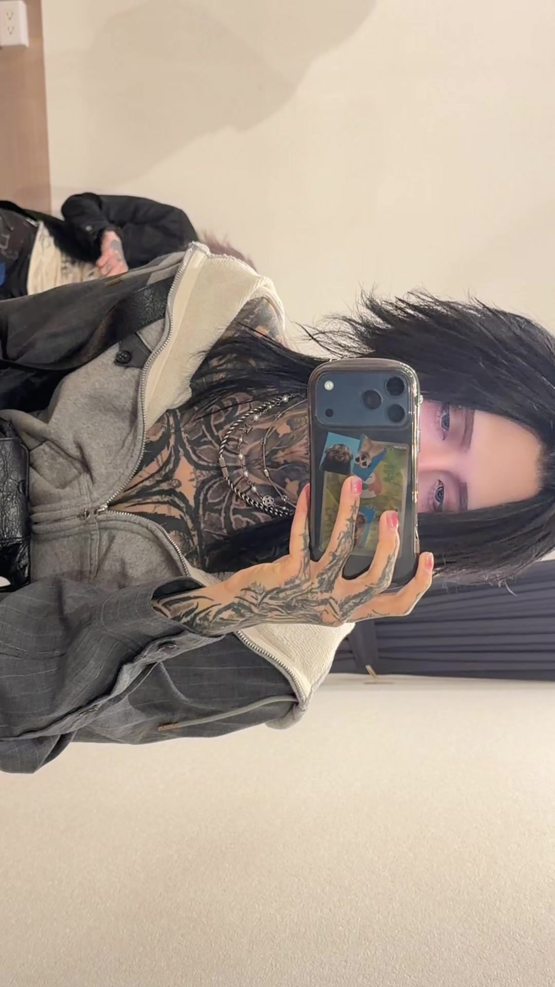 @黒乃けい