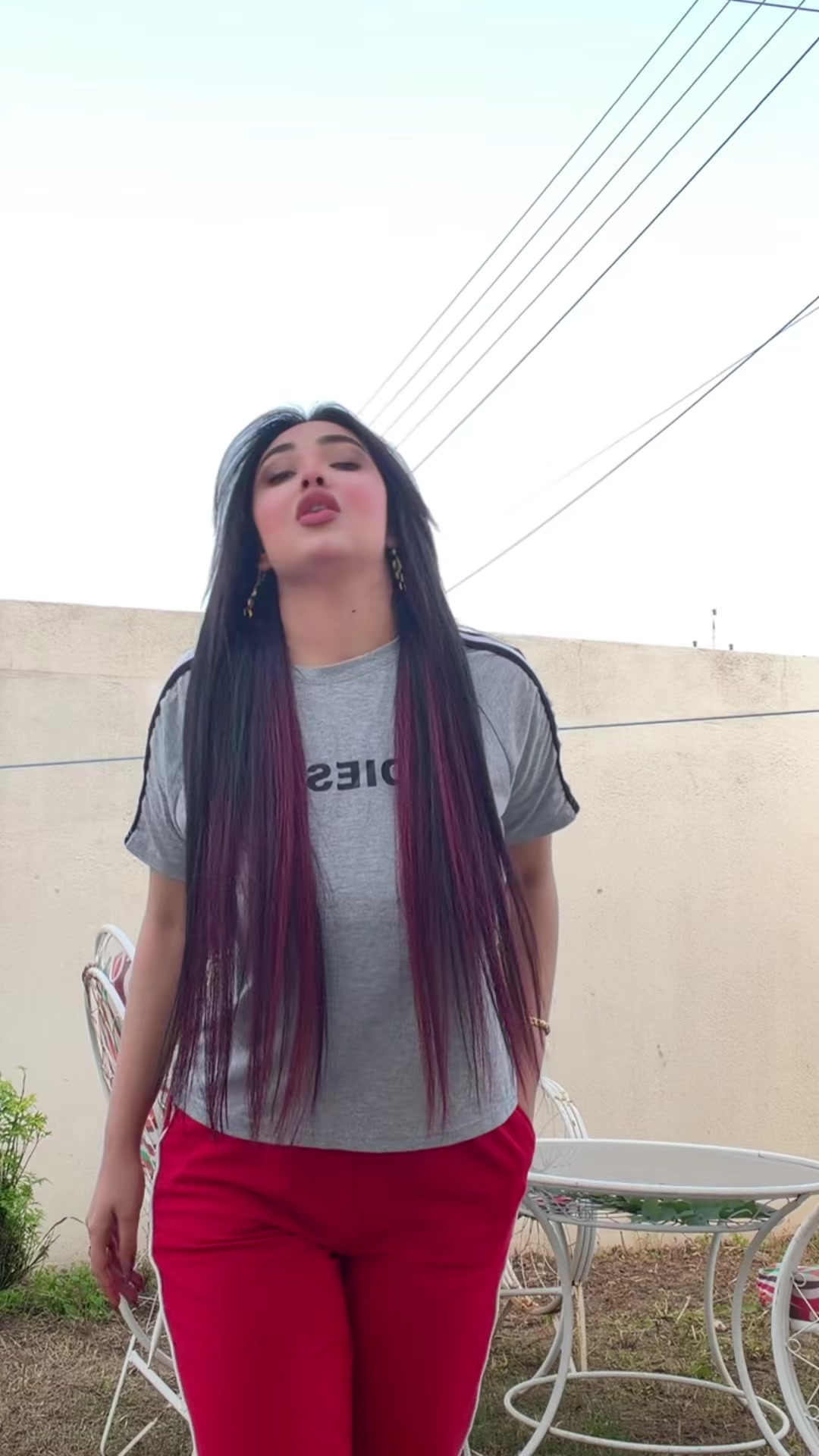 @فاطمه غيثار رومانسيه