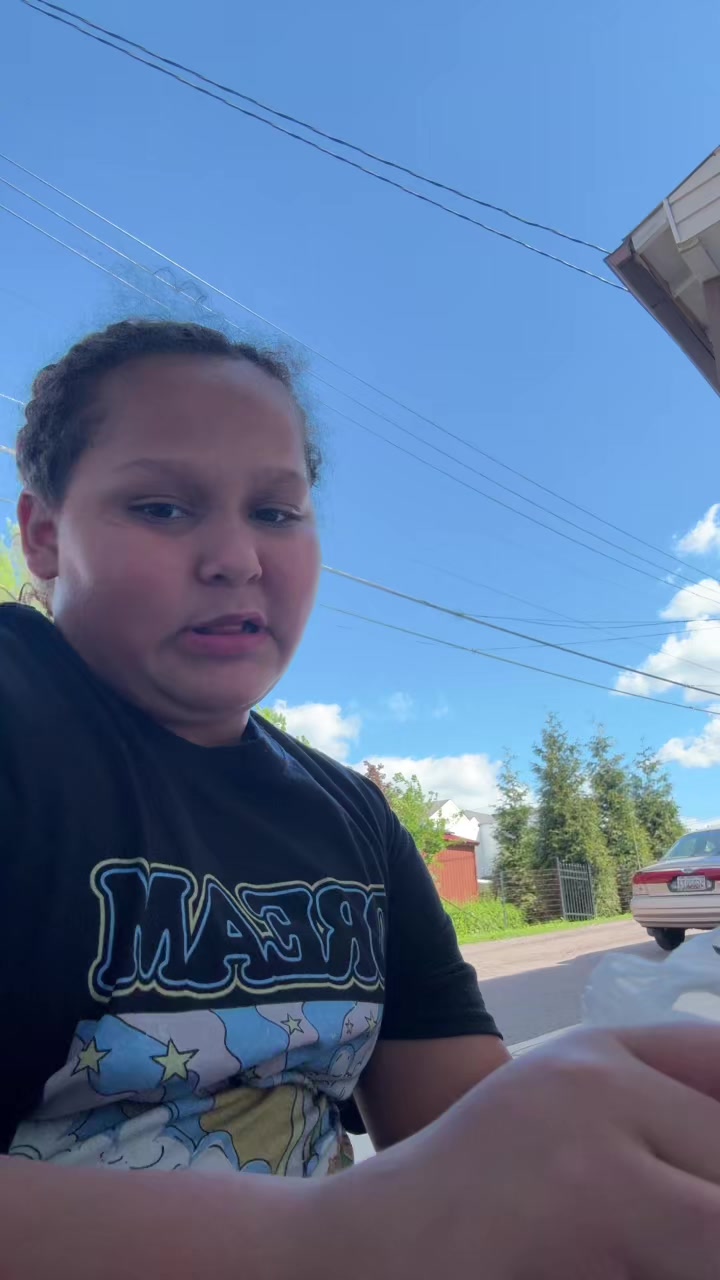 @Nicole 22