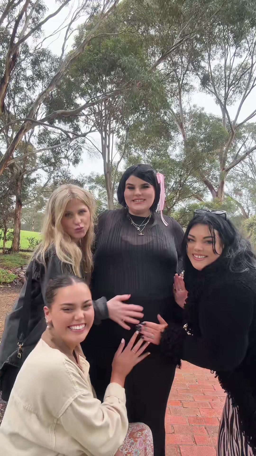 @Goth Barbie
