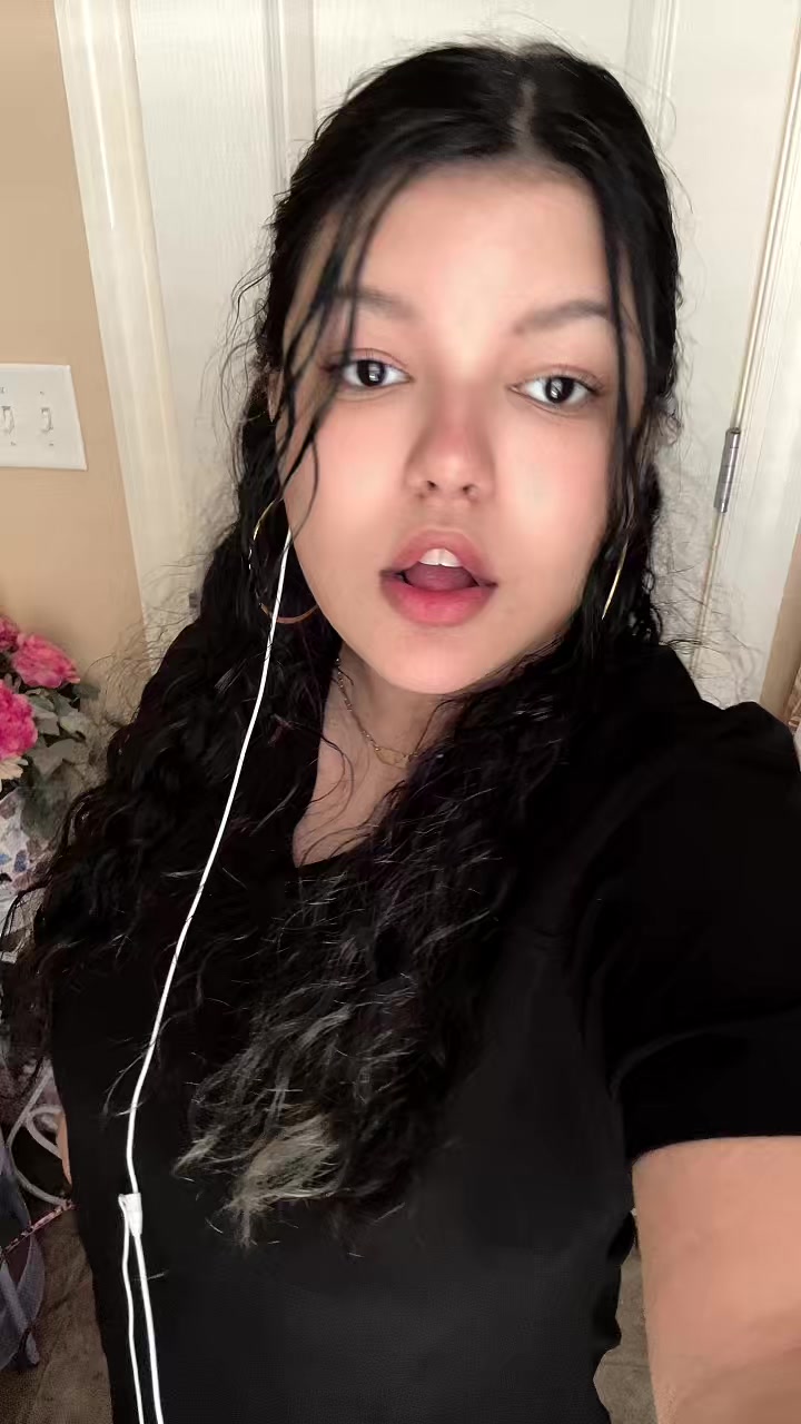 @Kelly Marie🇵🇷🇩🇴🇪🇸