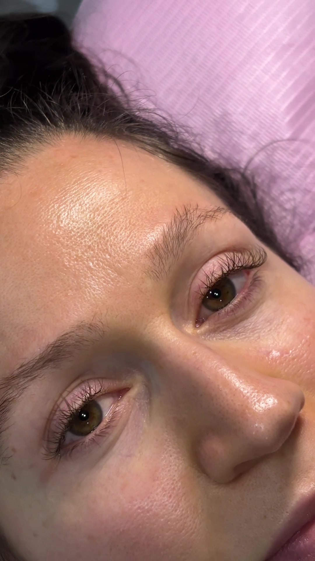 @MILTON LASH + BROW TECH