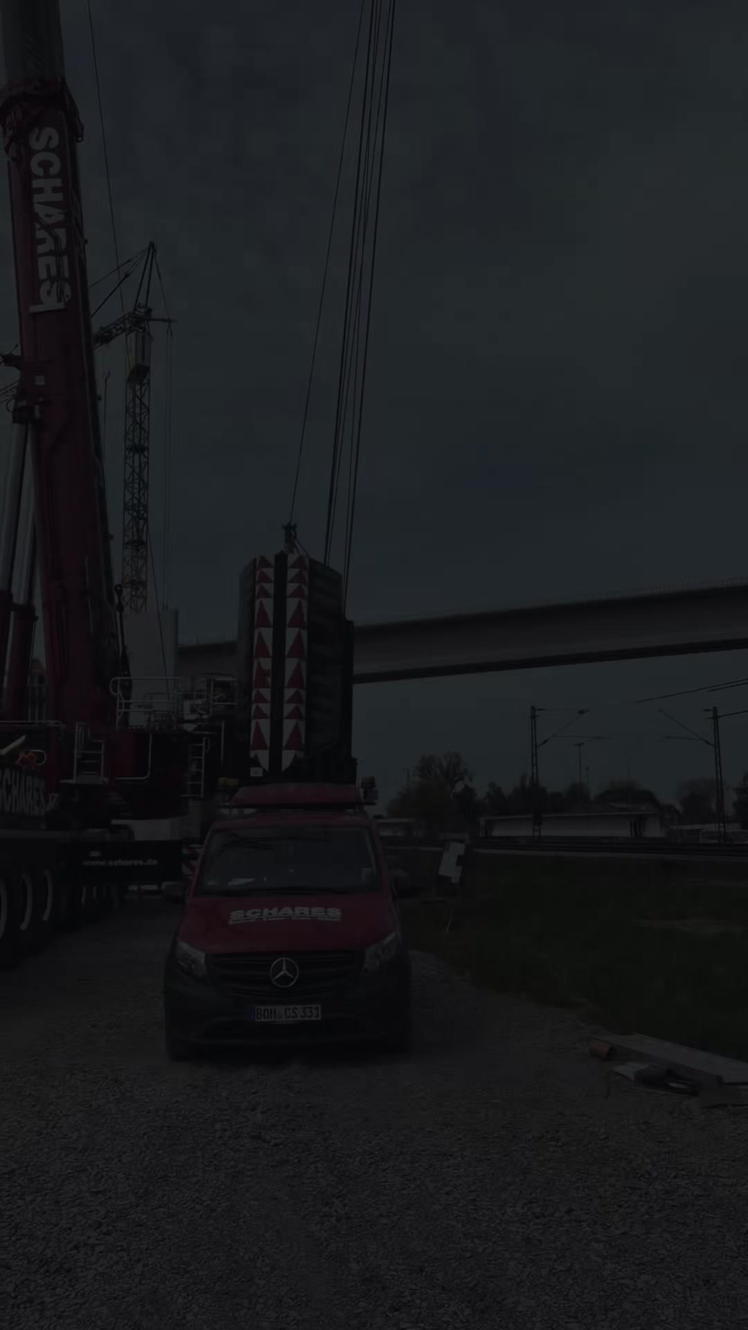 @Schwenk-Akrobat/en 🏗🪝🇩🇪
