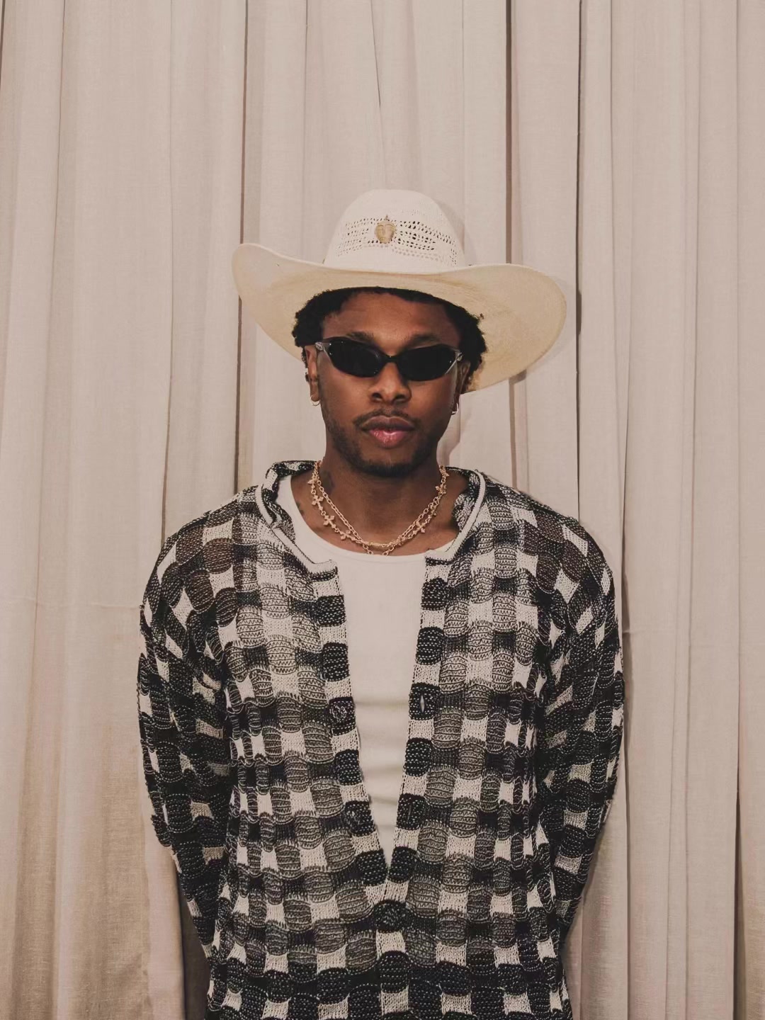 @RUNTOWN