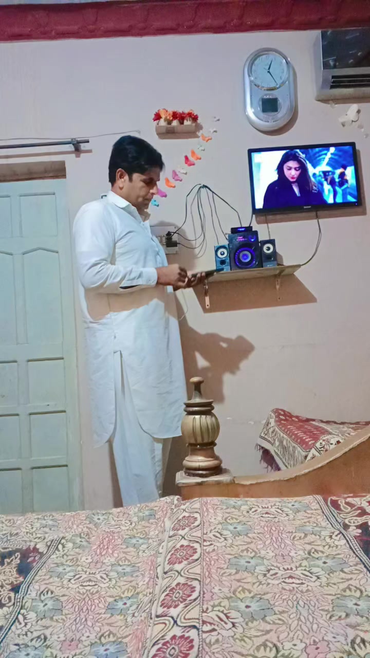 @Fayyaz Gill