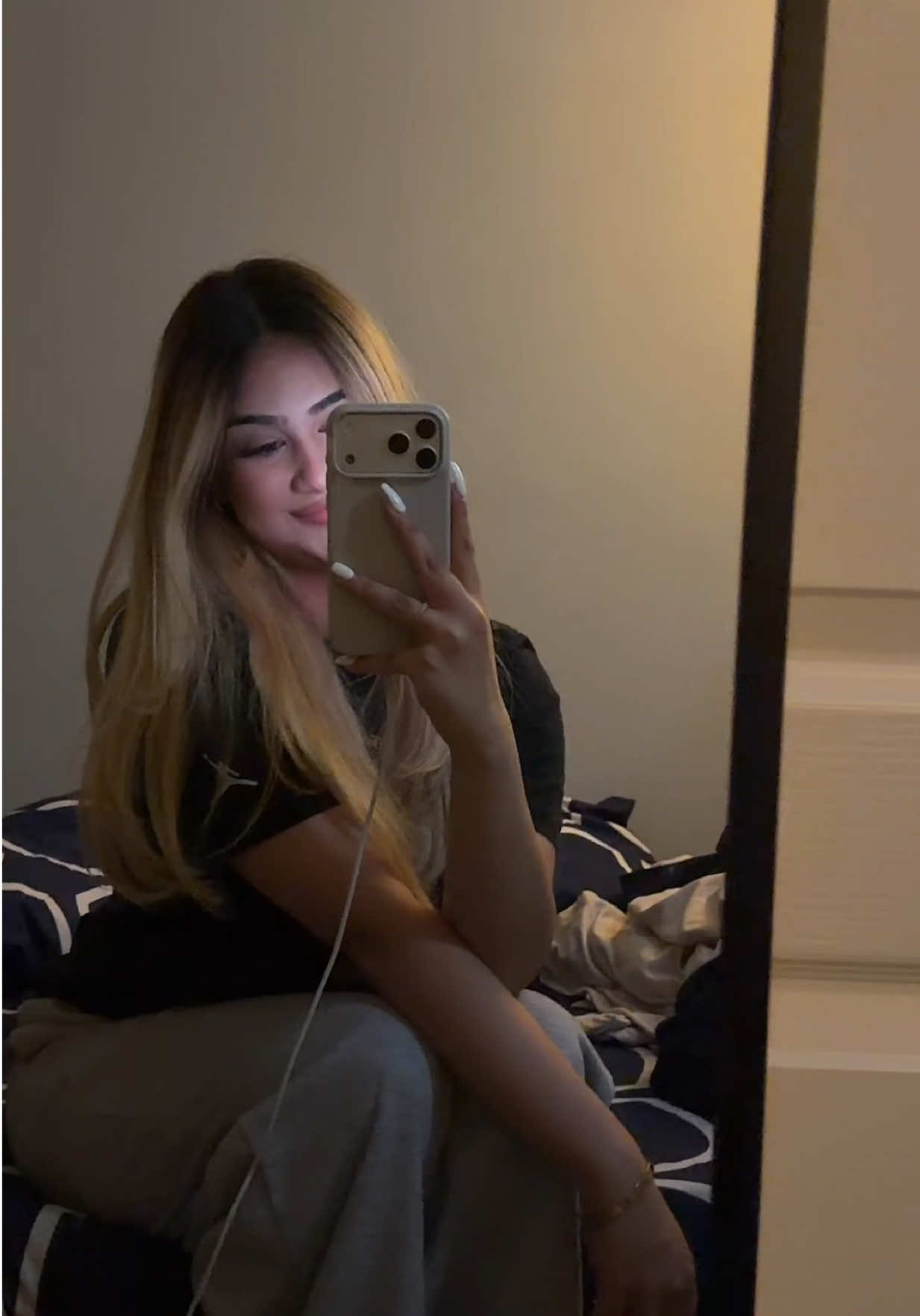 @T