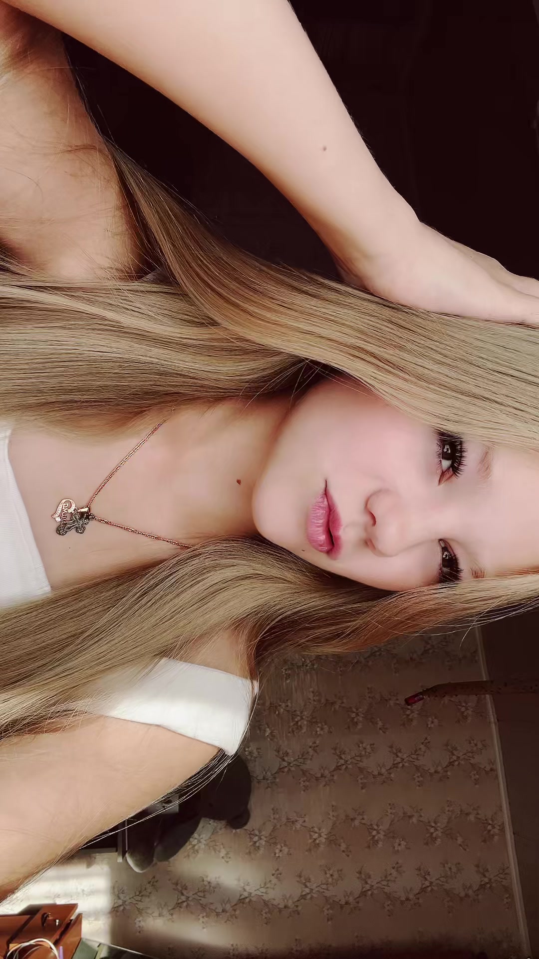 @Даянчик👻👻