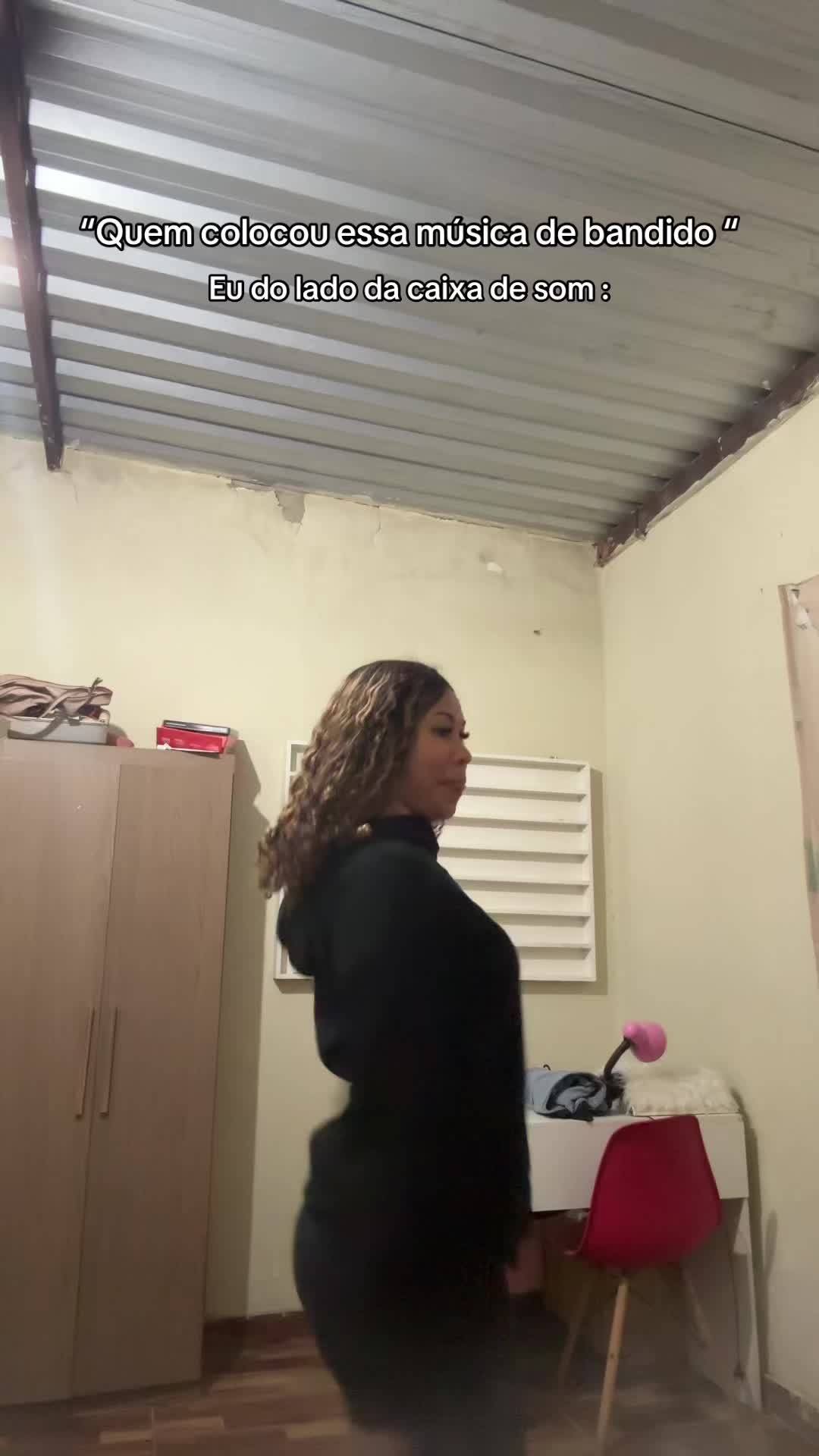@slv.larissagoncalves
