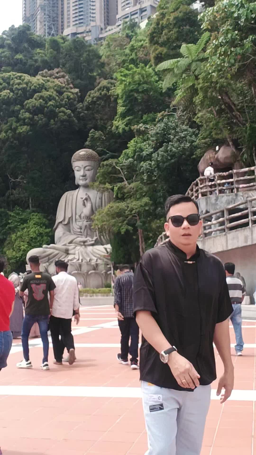 @ဦးဦးမလေးရှား