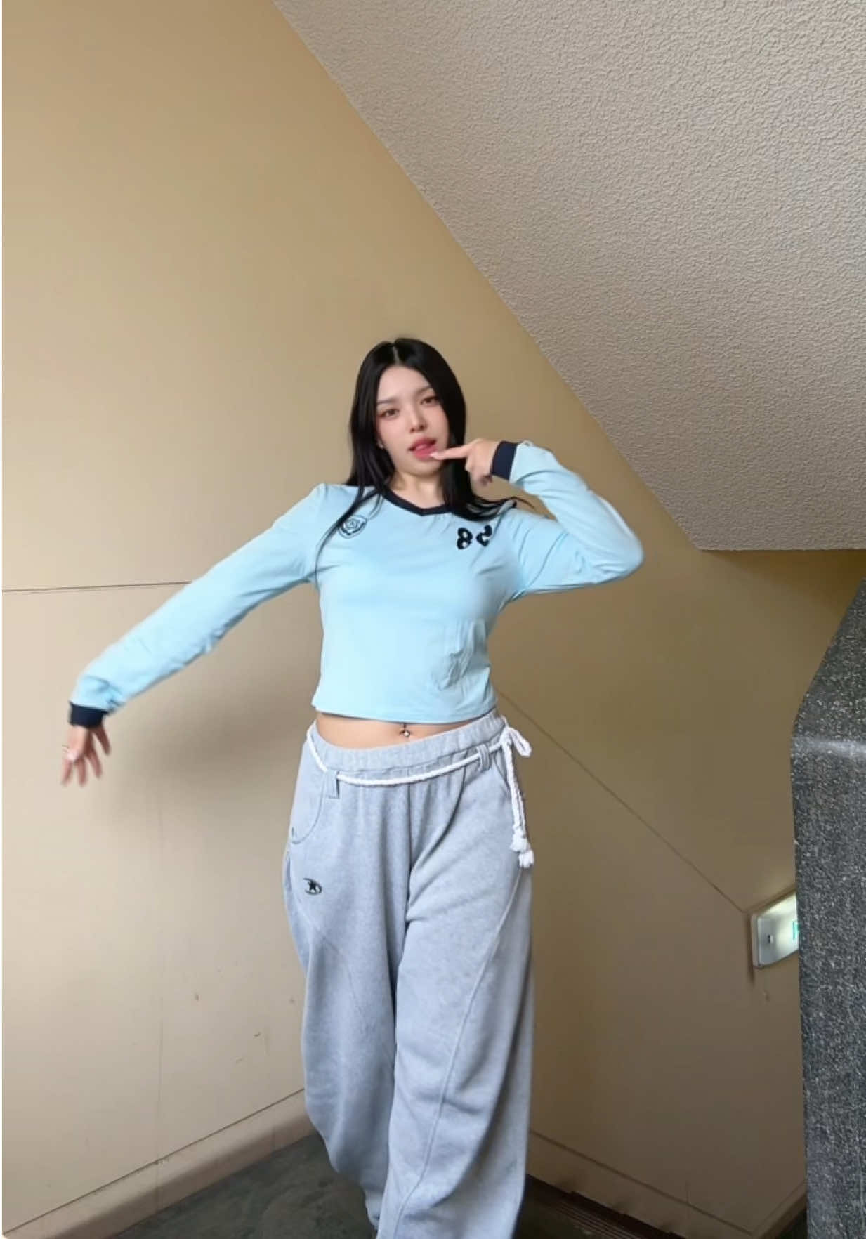 @Srizana