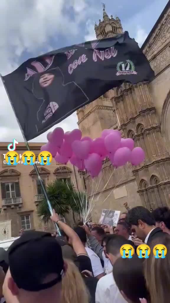 @Anna🎀