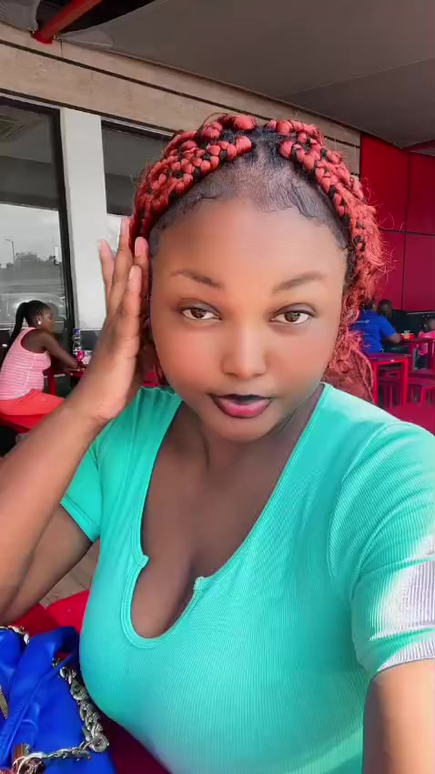 @m.e.l🦋
