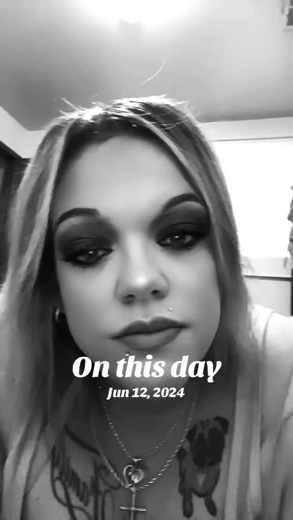 @😈😇Rebbecca🦿&hearts;️