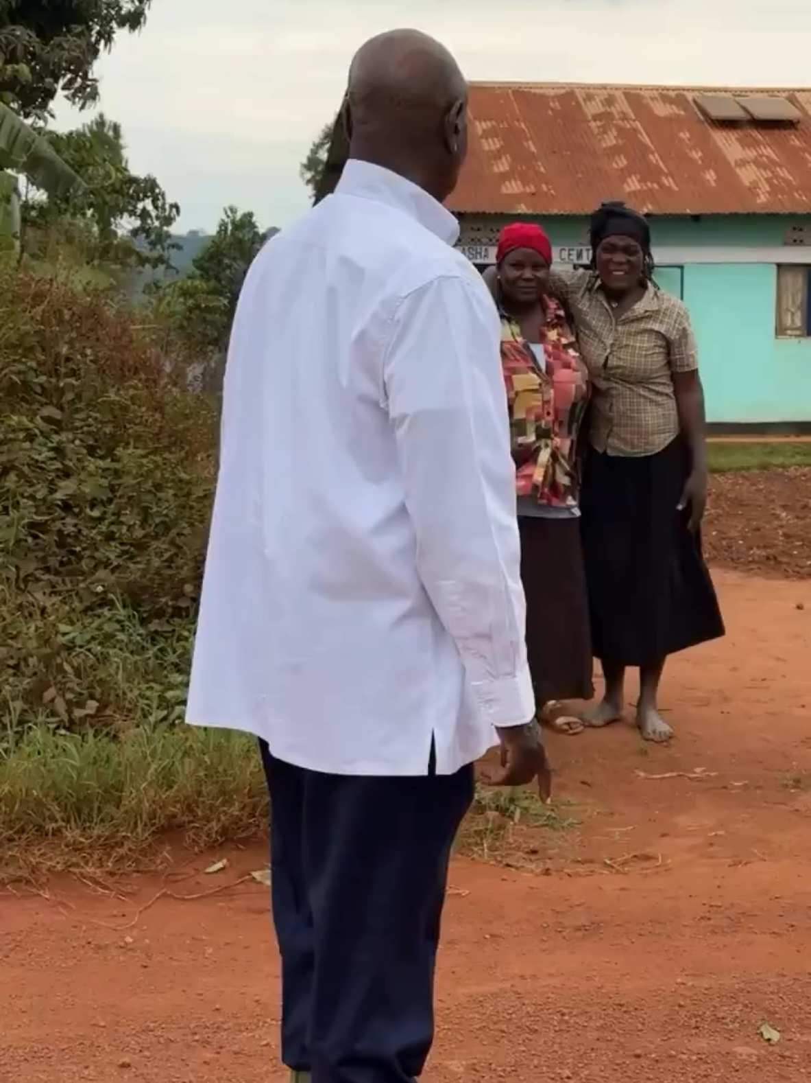 @Yoweri Kaguta Museveni