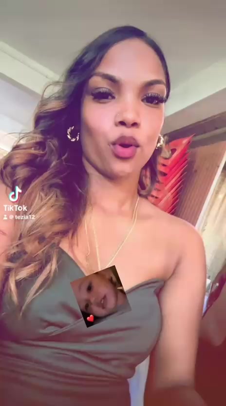 @Tezia