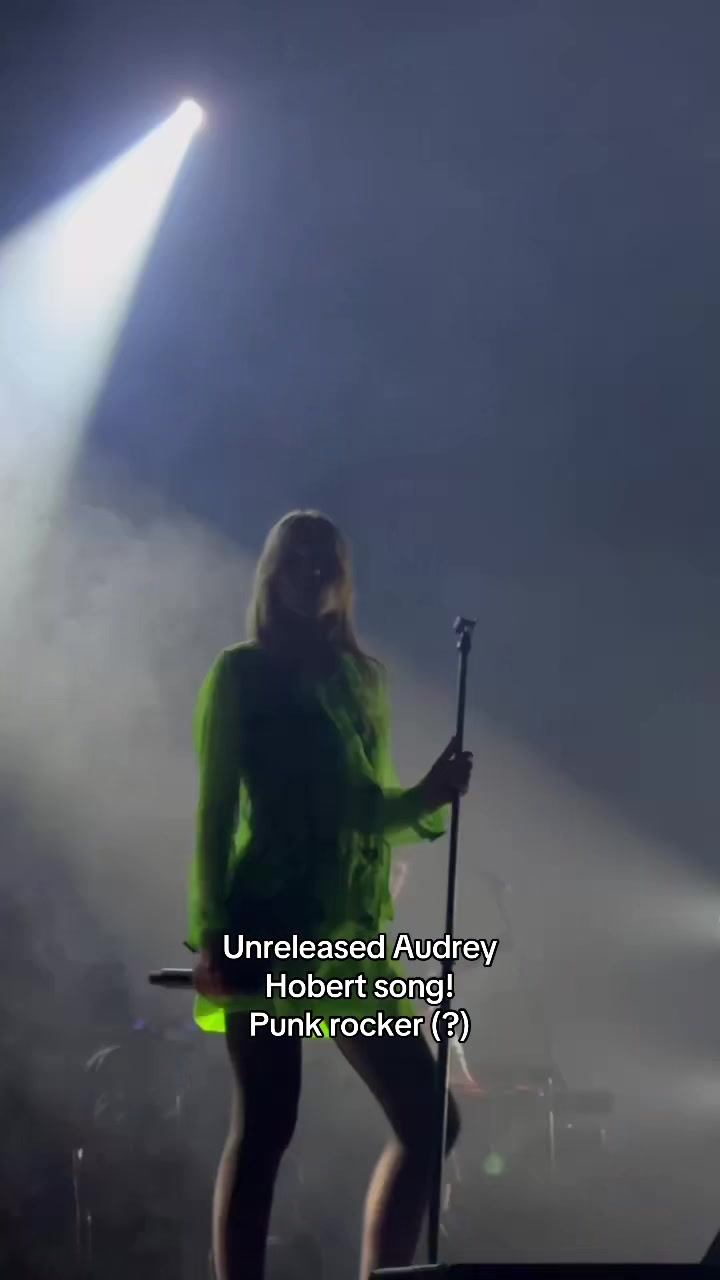 @Allison & the hourglass