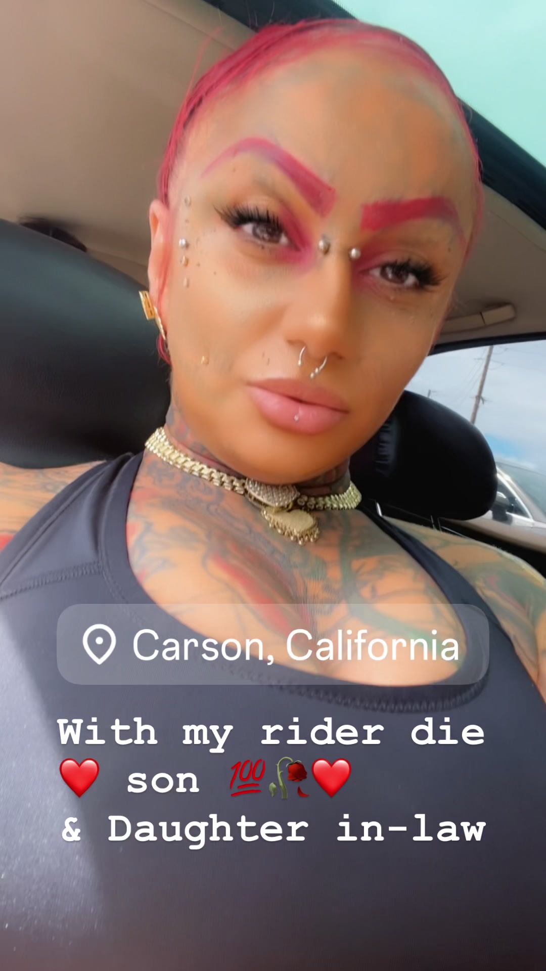 @BloodyRose_brooklyn_bitch