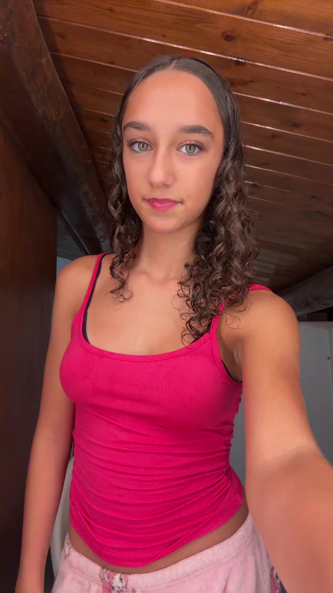 @𝒜𝓰𝒶𝓉𝒶