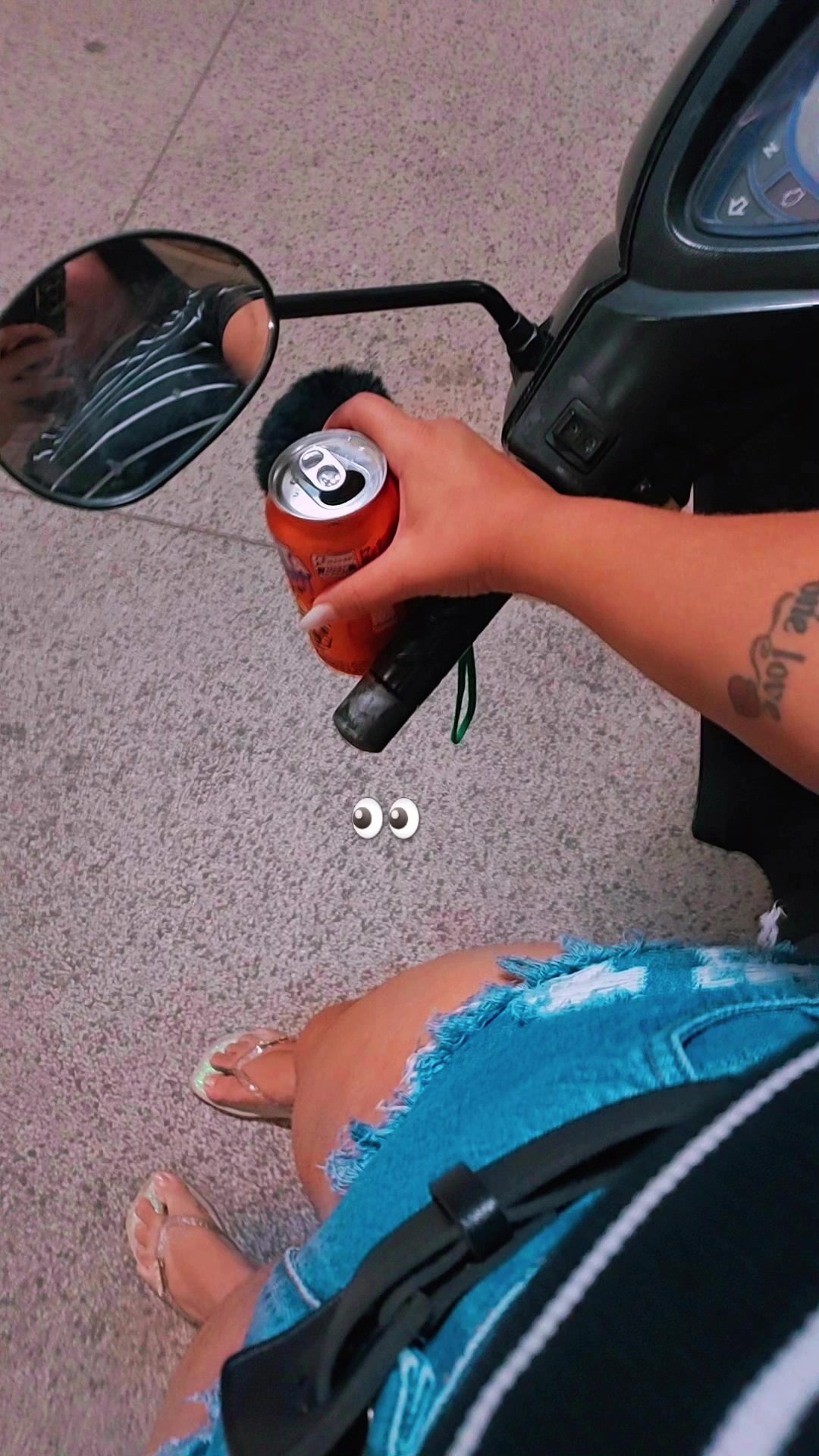 @J&eacute;ssica Santozz 🖤