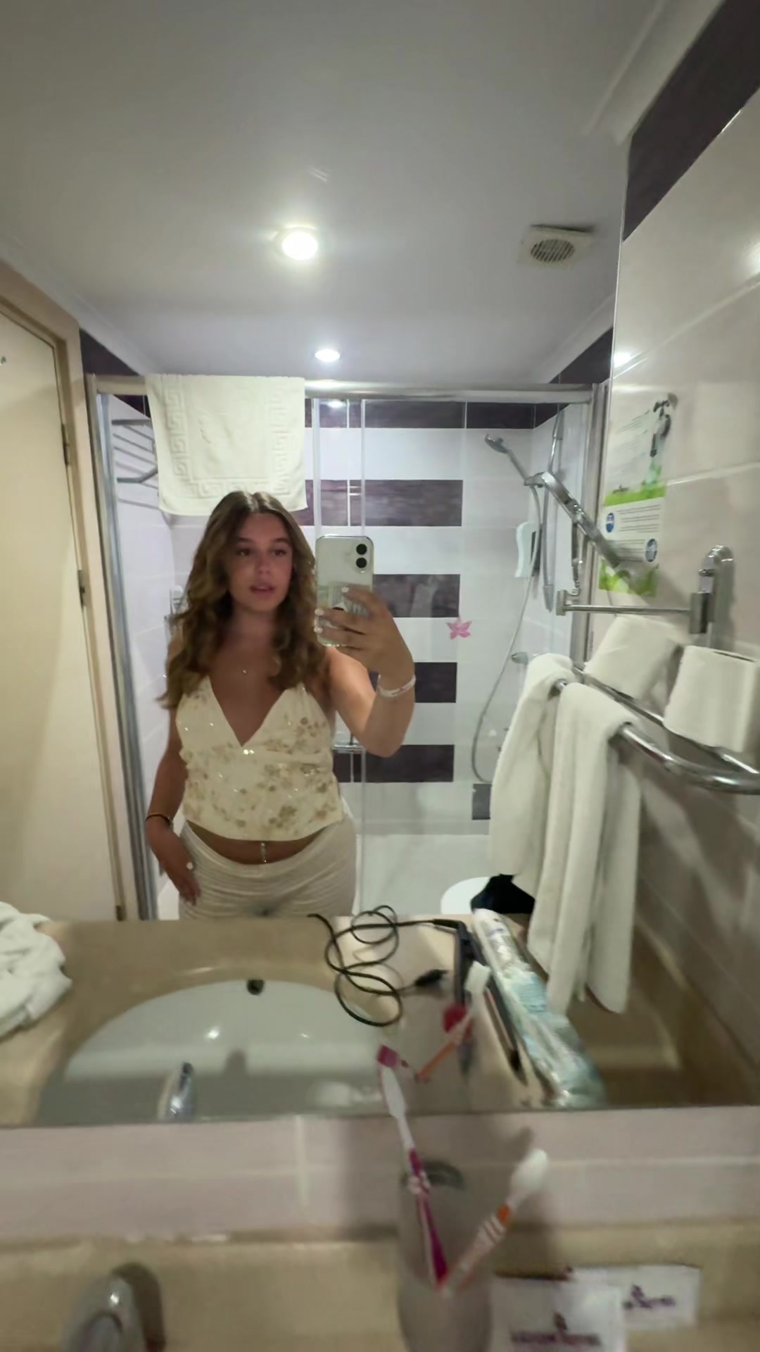 @𝒥𝓊𝓁𝒾𝓃𝒶