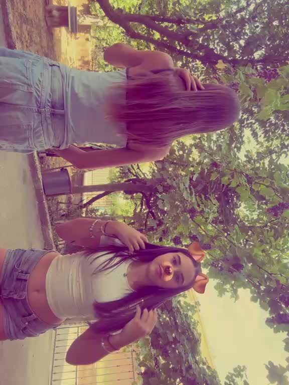 @Melly🌟