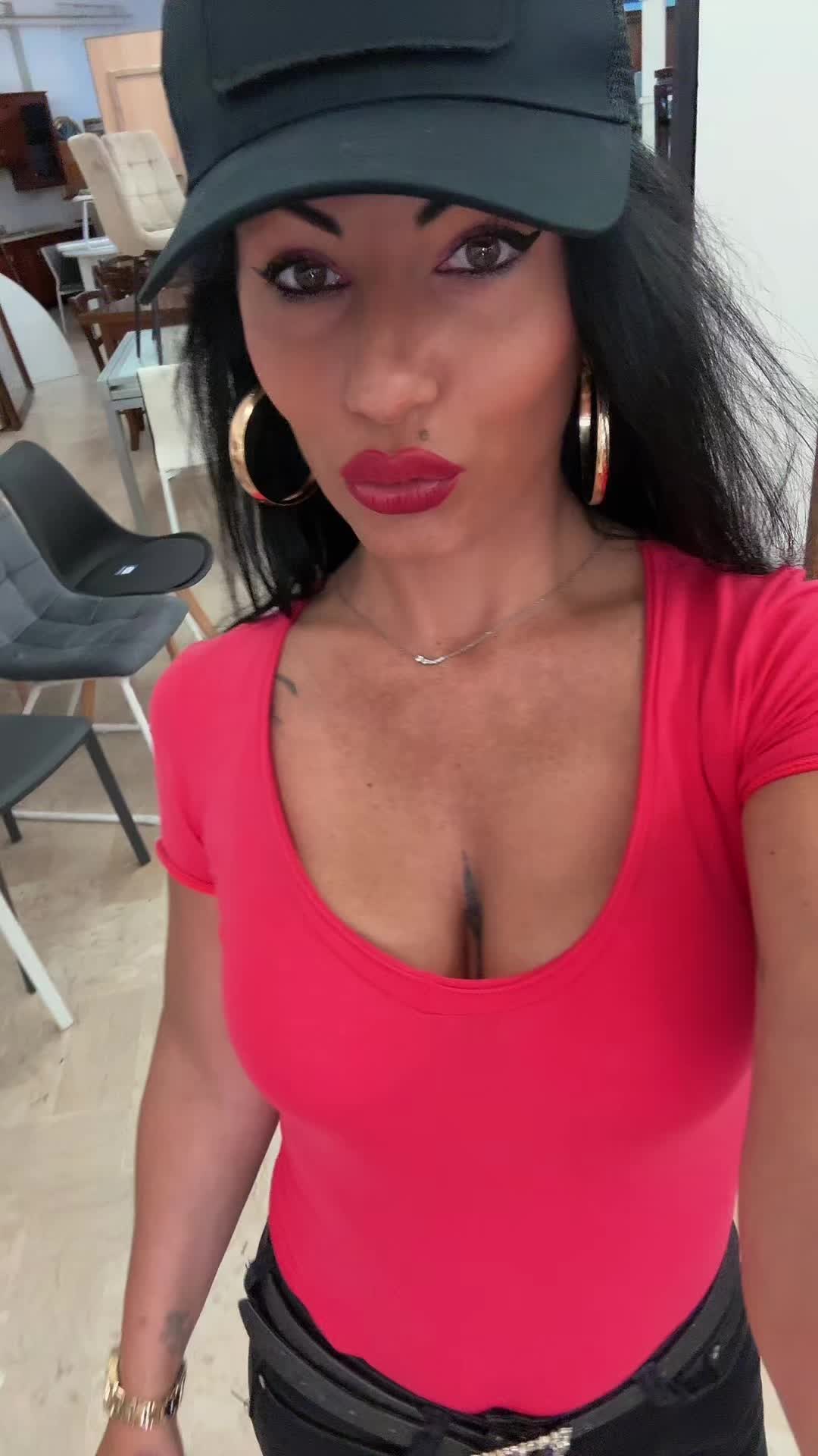 @_Dina_Cardone_